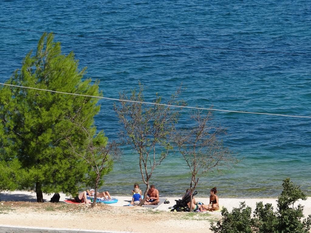 Vila Lola Apartmani Τρογκίρ Εξωτερικό φωτογραφία