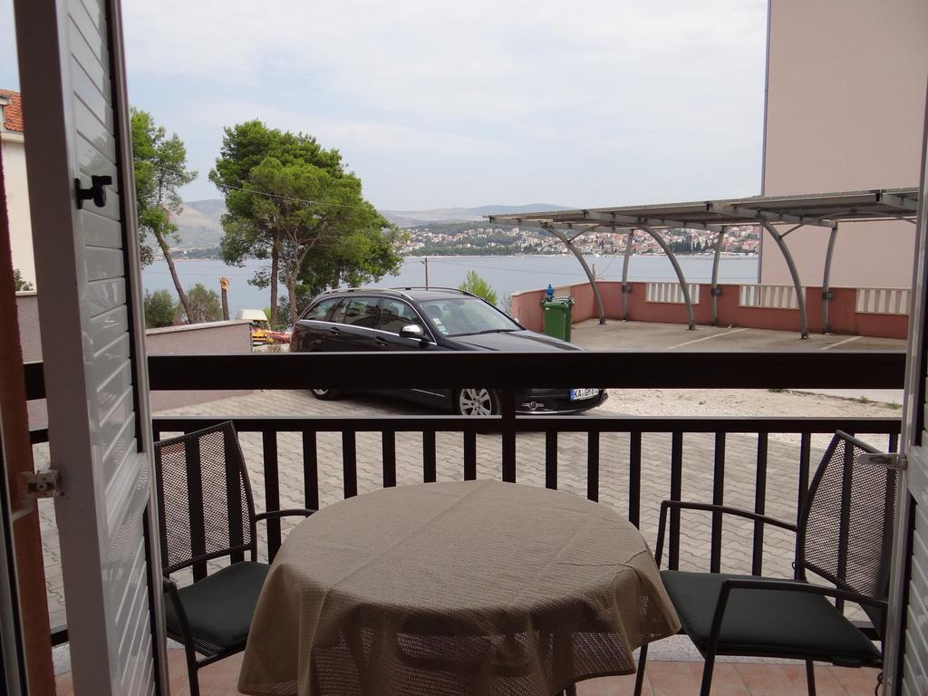 Vila Lola Apartmani Τρογκίρ Εξωτερικό φωτογραφία